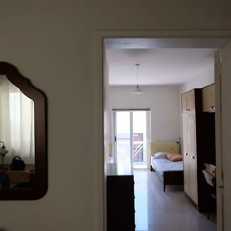 Top Floor With A View Apartment *